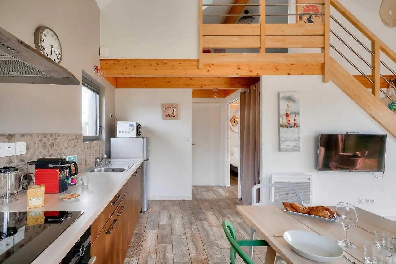 Duplex A 100M De La Plage De Pors Carn - Surf Penmarc'h 0*,  France